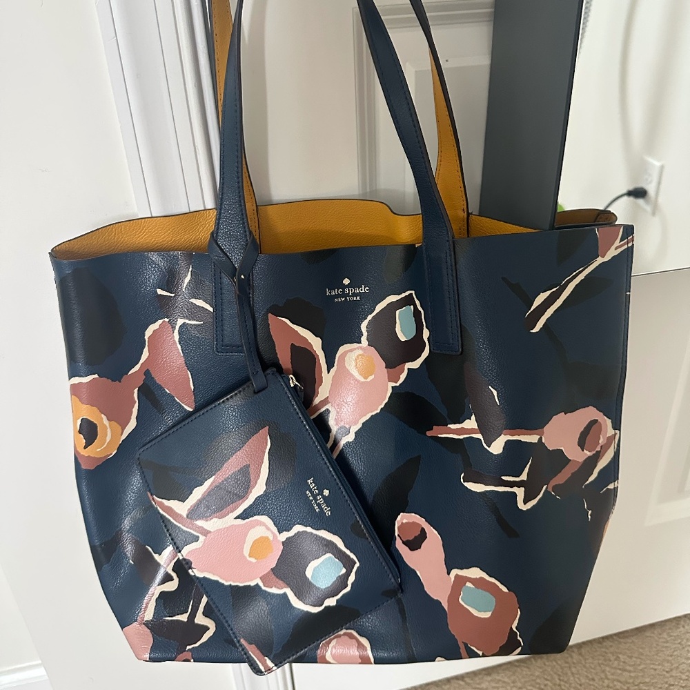 Kate Spade Arch Paper Rose Reversible Leather Tote